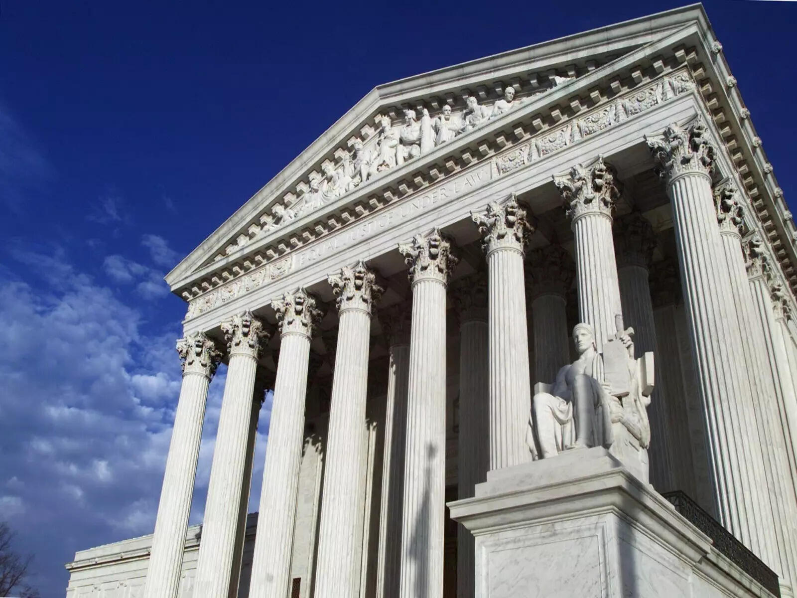 <p>Supreme Court rules constitutional privacy protections apply to cellphone users location history</p>