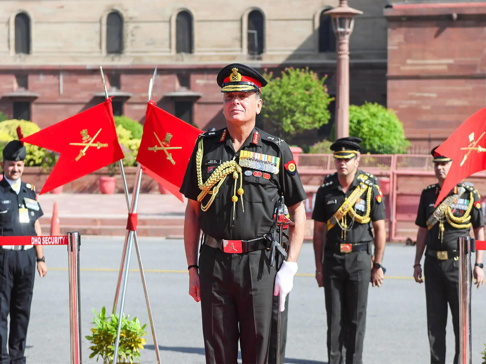 <p>General Dhiraj Seth takes charge as the 31st Chief of the Army Staff, succeeding General Upendra Dwivedi, in New Delhi on June 30, 2026.</p>