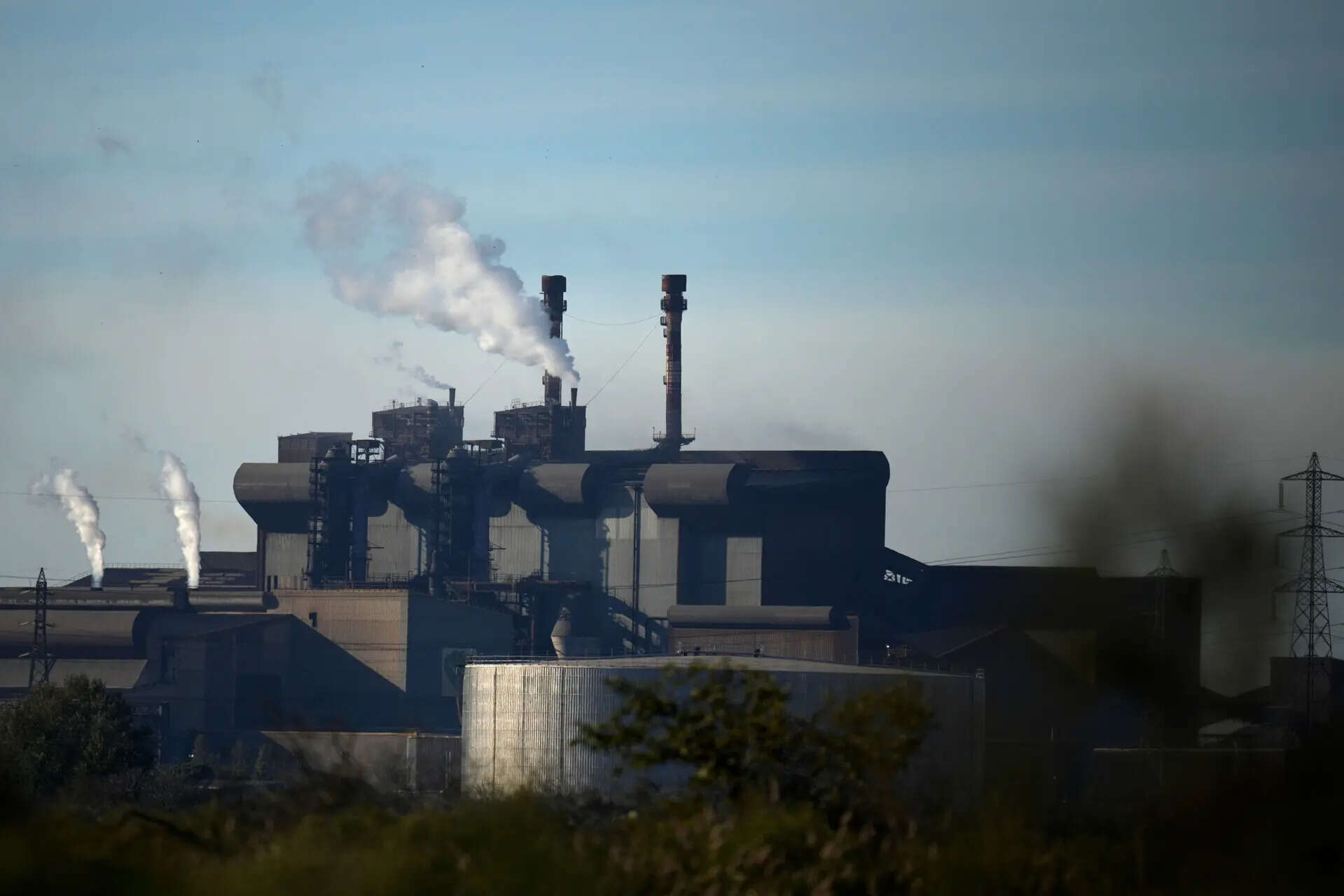 <p>EU issues new steel and e-commerce regulations to reduce trade imbalance with China</p>