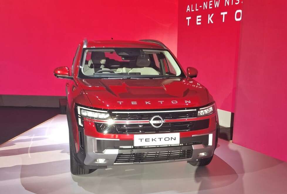 

<p>The SUV gets six airbags, 40+ safety features, and 17+ ADAS functions, including adaptive cruise control, AEB, lane keep assist, and blind spot warning.</p>
<p>“/><figcaption class=