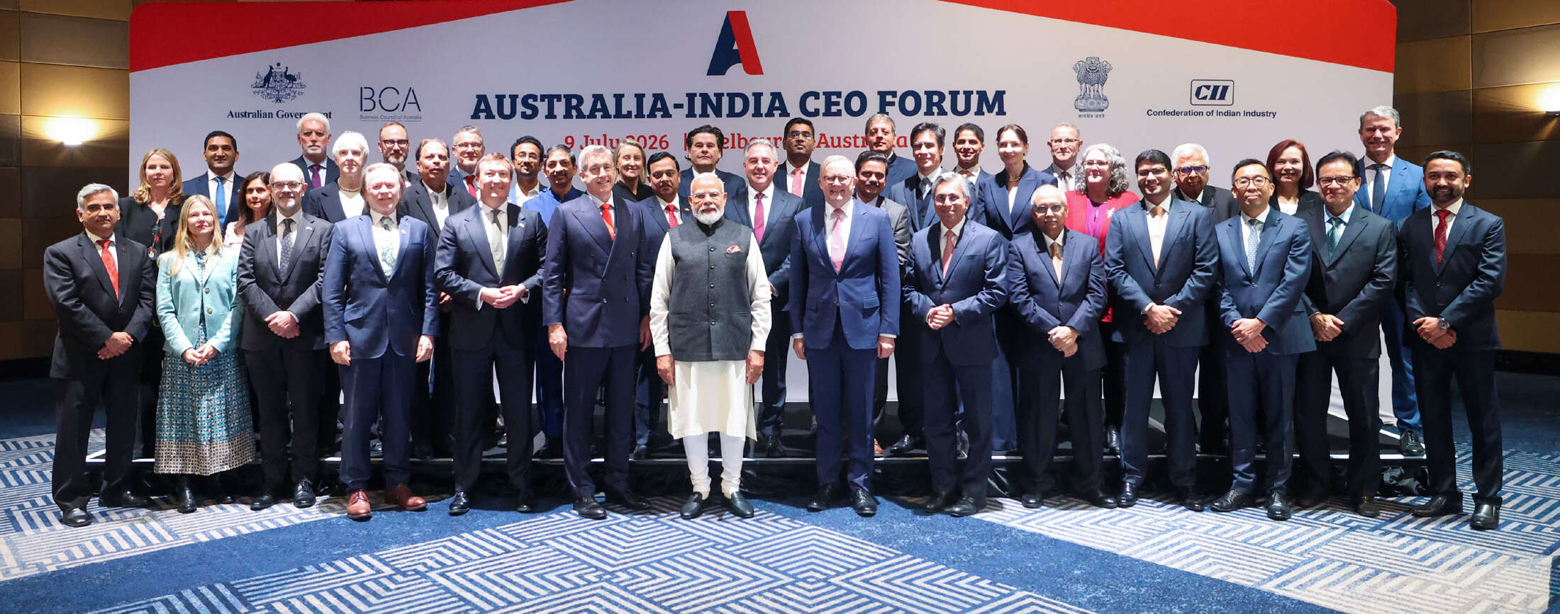 <p>Prime Minister Modi, Prime Minister of Australia Anthony Albanese, vice-chancellors of leading Australian universities, business leaders and other distinguished dignitaries during the Australia-India CEO Forum at Melbourne</p>