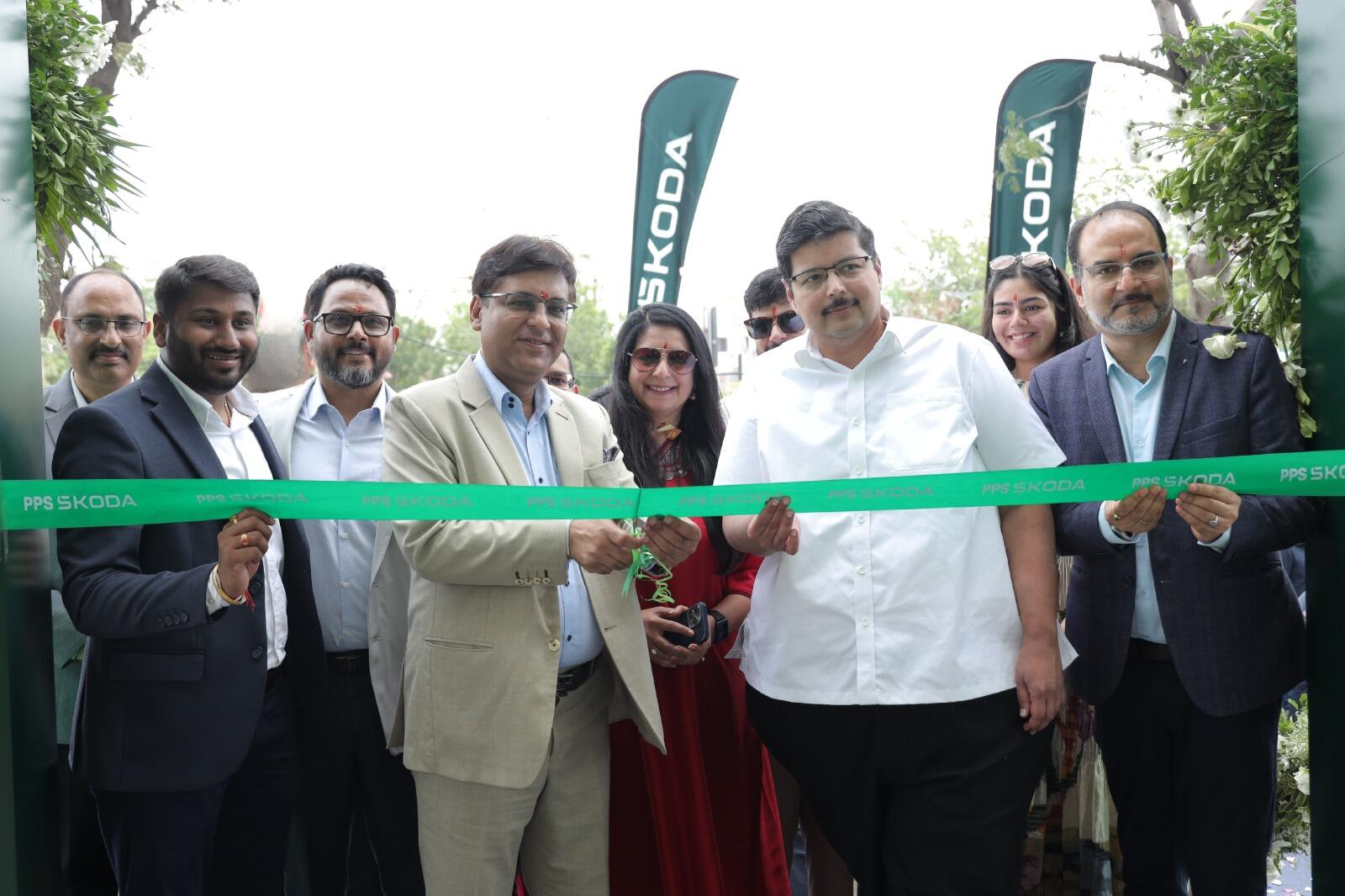 

<p>The company opened new sales and service facilities in Naroda, Maninagar (Ahmedabad), and a compact 3S outlet in Himmatnagar.</p>
<p>“/><figcaption class=