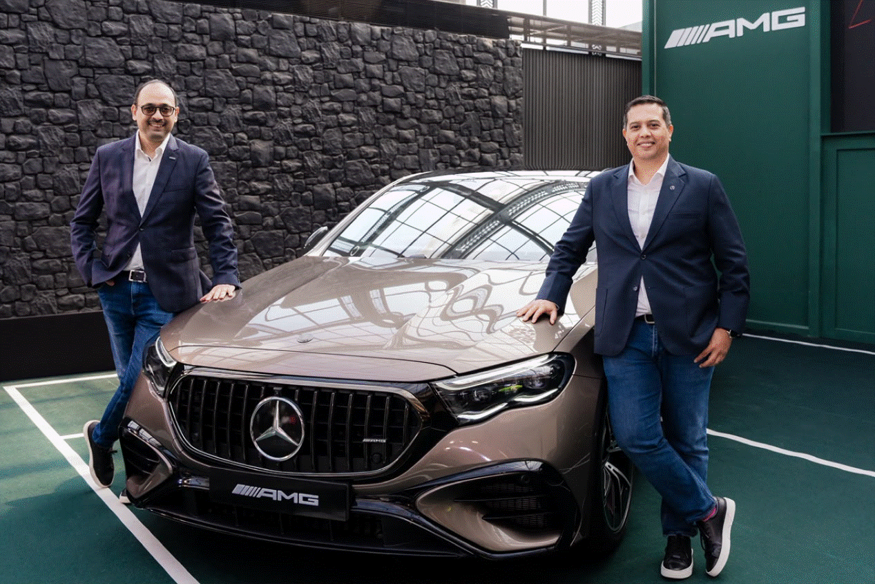 

<p>Mercedes-Benz AMG E 53 Hybrid.</p>
<p>“/><figcaption class=