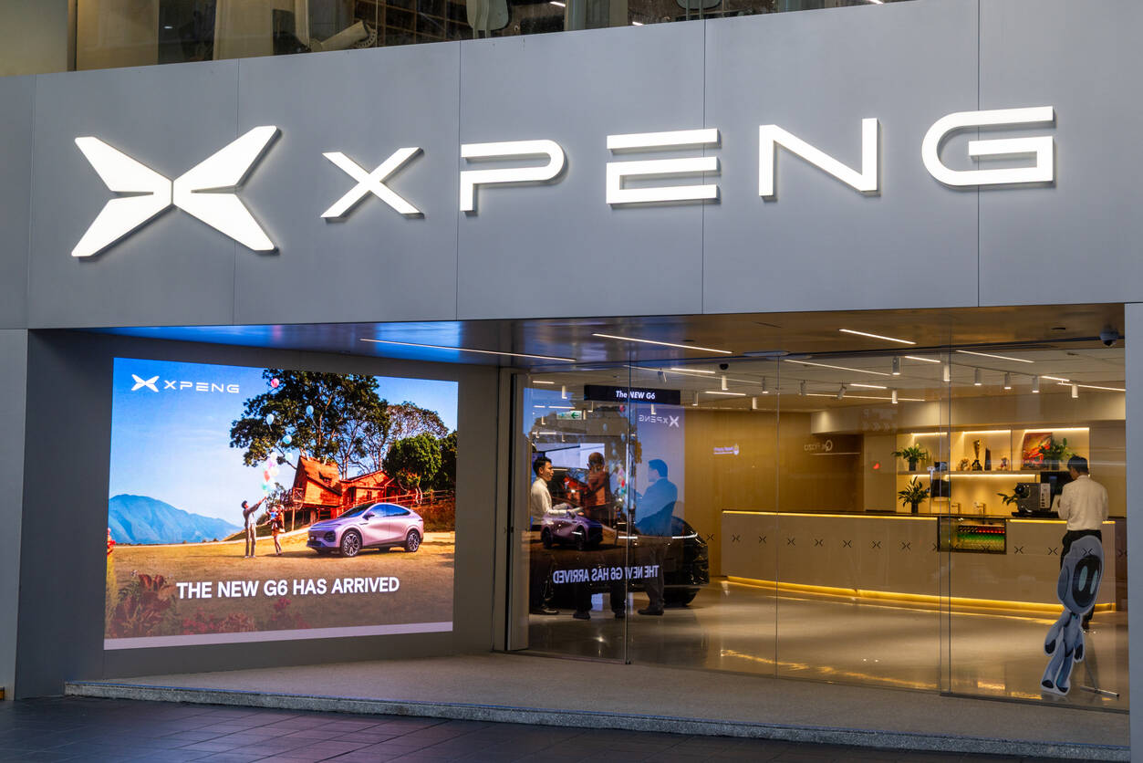 

<p>Chinese electric vehicle maker Xpeng is recalling 33,473 X9 models manufactured between August 2023 and August 2025. </p>
<p>“/><figcaption class=