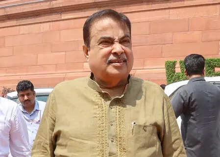 <p>Gadkari moves Bombay HC against AI deepfakes linking him to E20 policy gains</p>