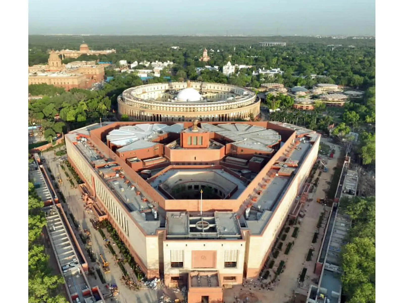 <p>Parliamentary Panel to meet Meta, X, Snapchat, and Google today at 4pm</p>
