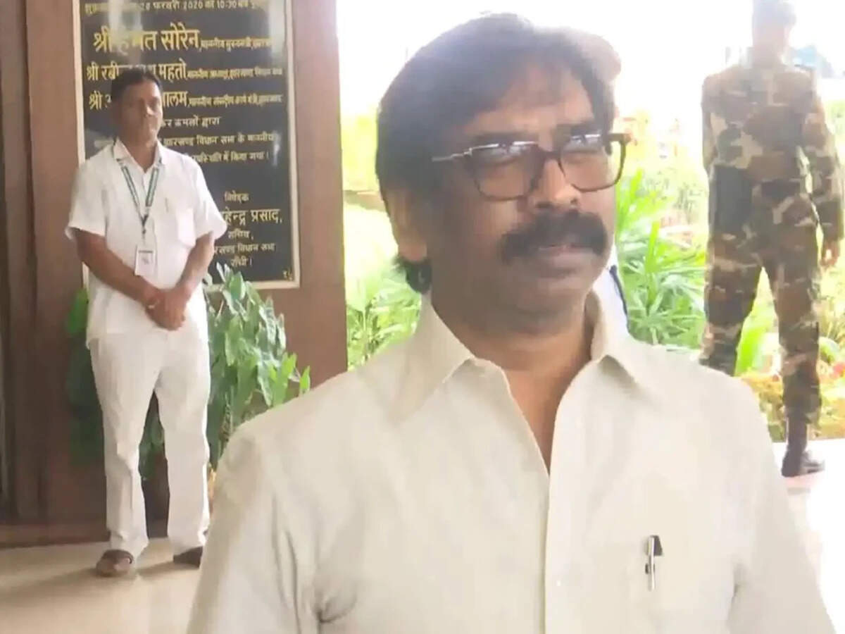 Jharkhand CM Hemant Soren Promises Action on Recruitment Exam Irregularities  as Protests Intensify, ETEducation