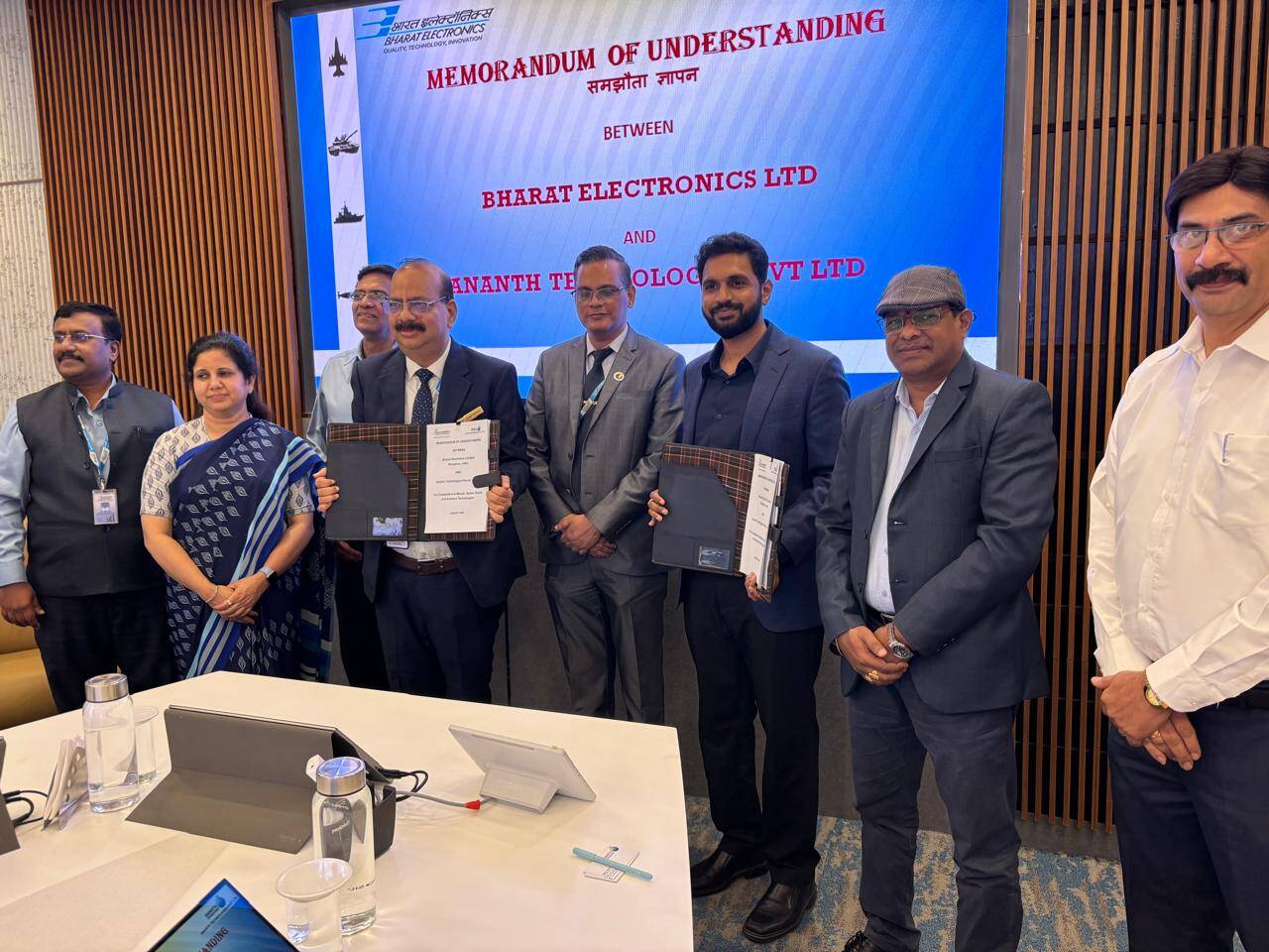 Manoj Jain, BEL Chairman, Anurup Pavuluri, Managing Director, Ananth Technologies and others at the signing of the MoU
