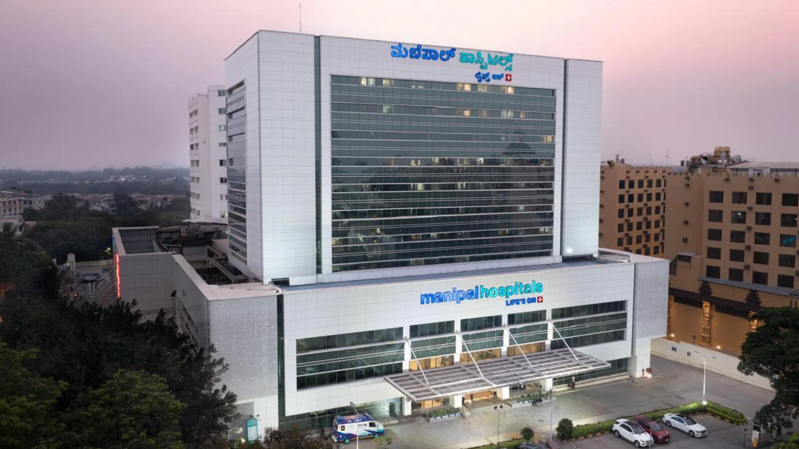 Manipal Hospitals posts ₹3,091Cr Q1, EBITDA climbs 26% YoY