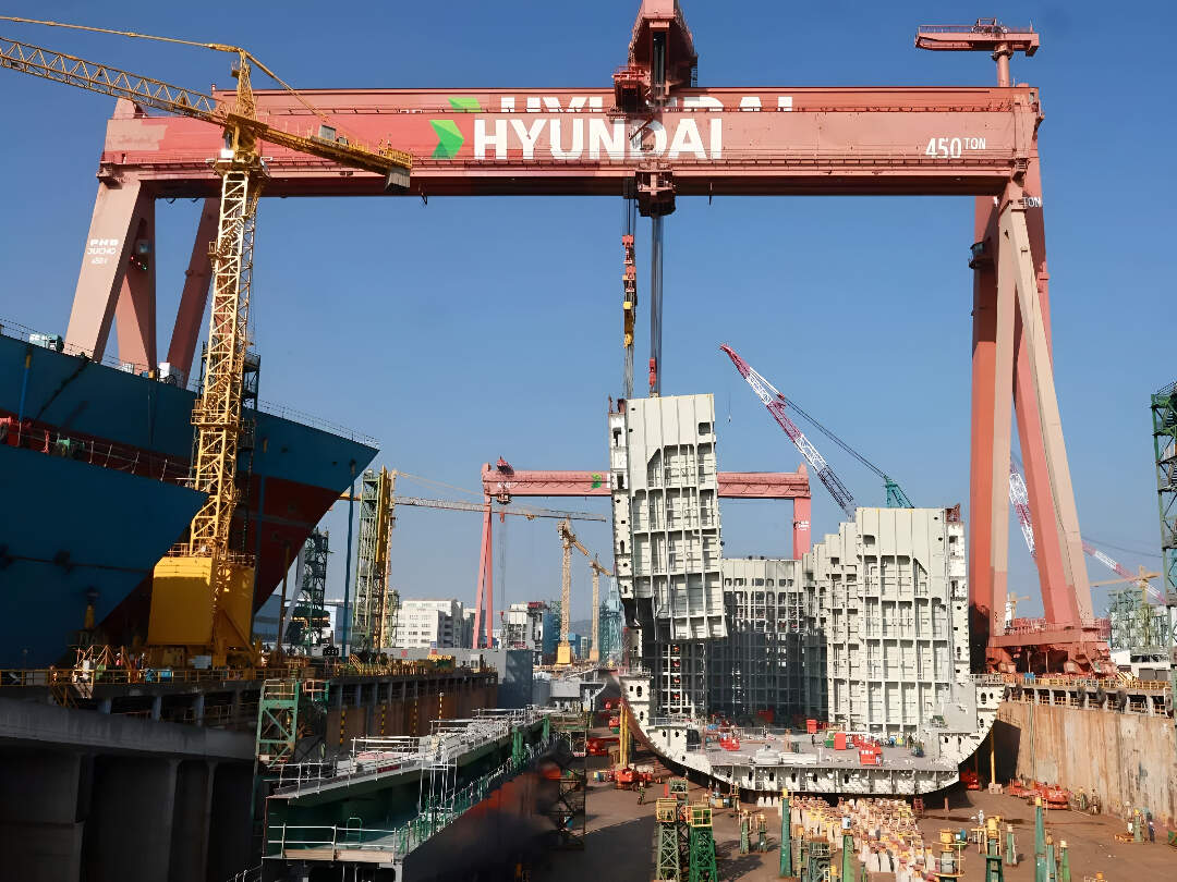 The MoU outlines steps for the joint development, financing, construction and operation of a mega shipyard at Thoothukudi with an envisaged annual capacity of 2.5 million Gross Tonnage (GT).