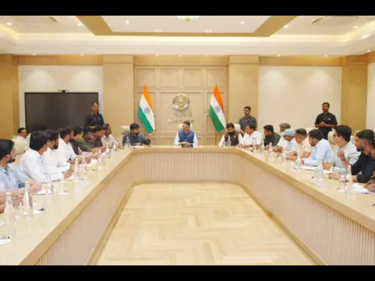 In a major breakthrough following widespread student outrage over administrative lapses in the Maharashtra Public Service Commission (MPSC), Chief Minister Devendra Fadnavis has assured protesting candidates that the government will address all their grievances, re-evaluate key examination papers, and institute a Special Investigation Team (SIT) probe into paper leak allegations.