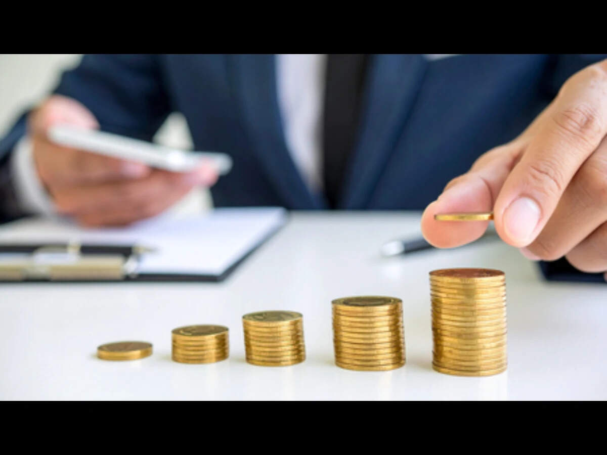 New Delhi, Oct 8 (IANS) India&rsquo;s credit market continued its growth momentum in Q1 FY27 as total assets under management (AUM) reached Rs 142 lakh crore as of June 2026, an increase of 18 per cent year-on-year, a report showed on Thursday.
