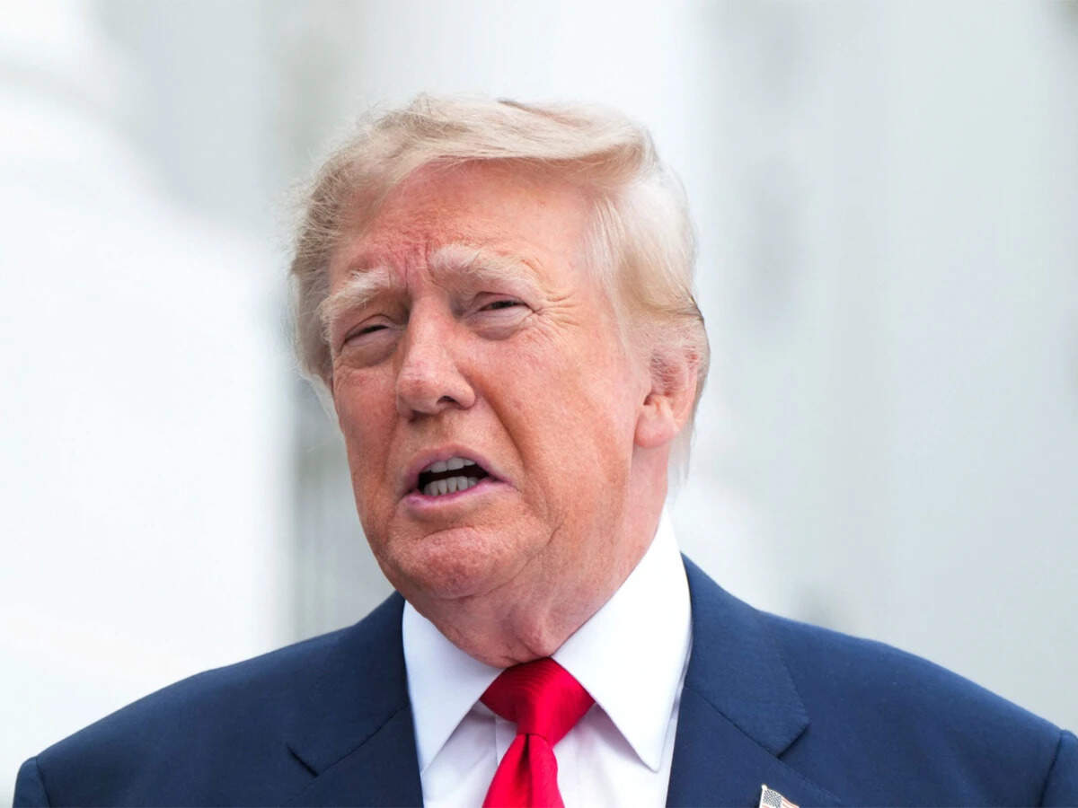 US President Donald Trump is defending a diesel supply deal with Russia amid bipartisan criticism over sanctions and its potential impact on support for Ukraine.