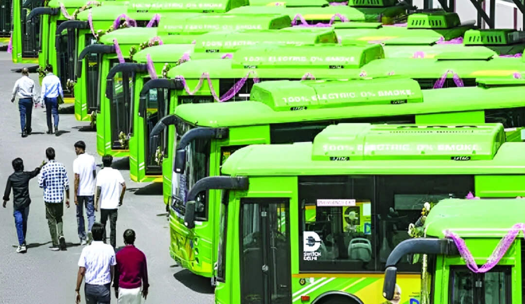 DTC Collaborates with IIT Kanpur to Revolutionize Bus Management with ...