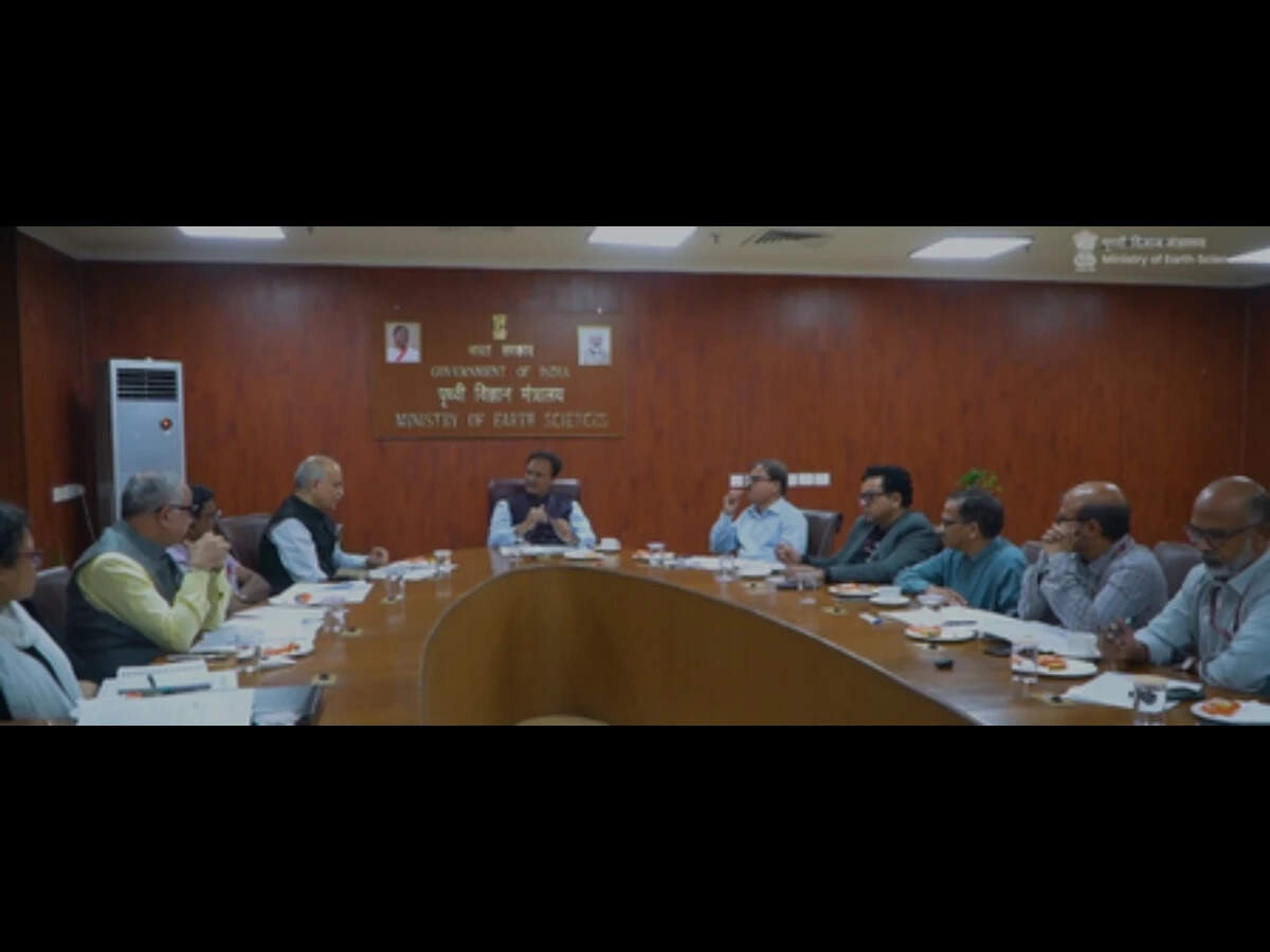 Govt, AcSIR sign MoU for joint doctoral programmes in earth sciences