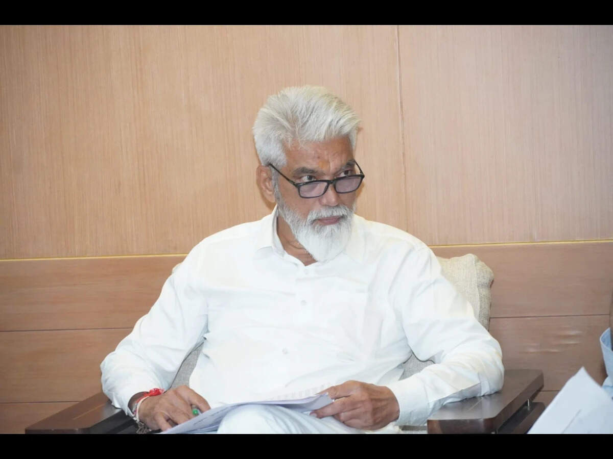 Education Minister Dada Bhuse assured parents and students that no candidate would suffer due to procedural lapses