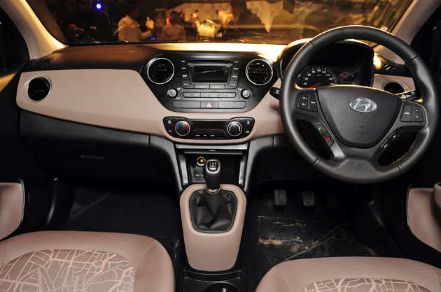 Hyundai Xcent Sedan Launched At A Starting Price Of Rs 4 66 Lakh Auto News Et Auto