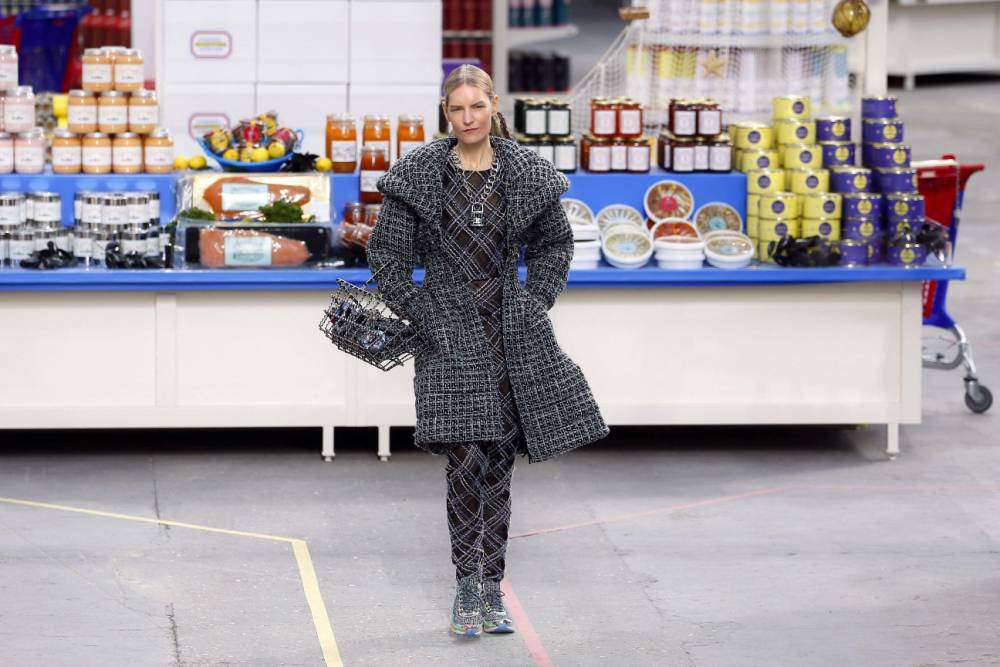 Stories in Pictures: Chanel Grocery Runway Show, Paris, ET Retail