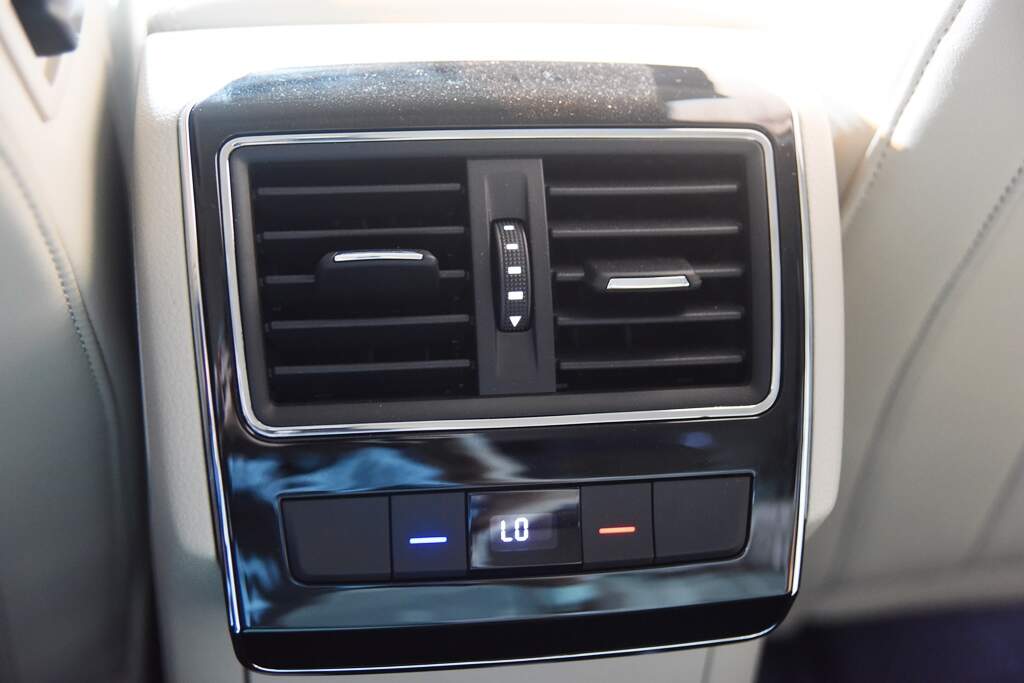 Three zone air conditioning