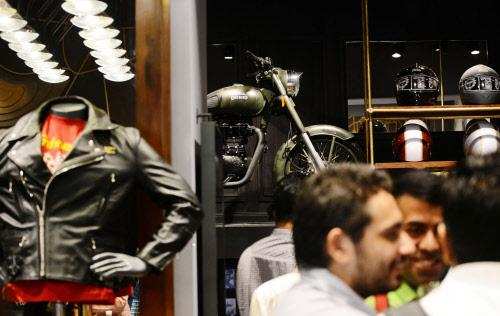 Royal enfield riding gear on sale sale