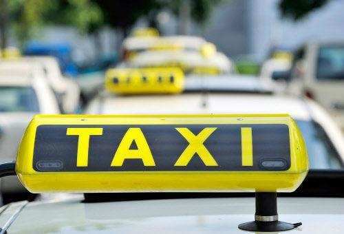 Govt sets up committee to look into permits, surge pricing by taxi