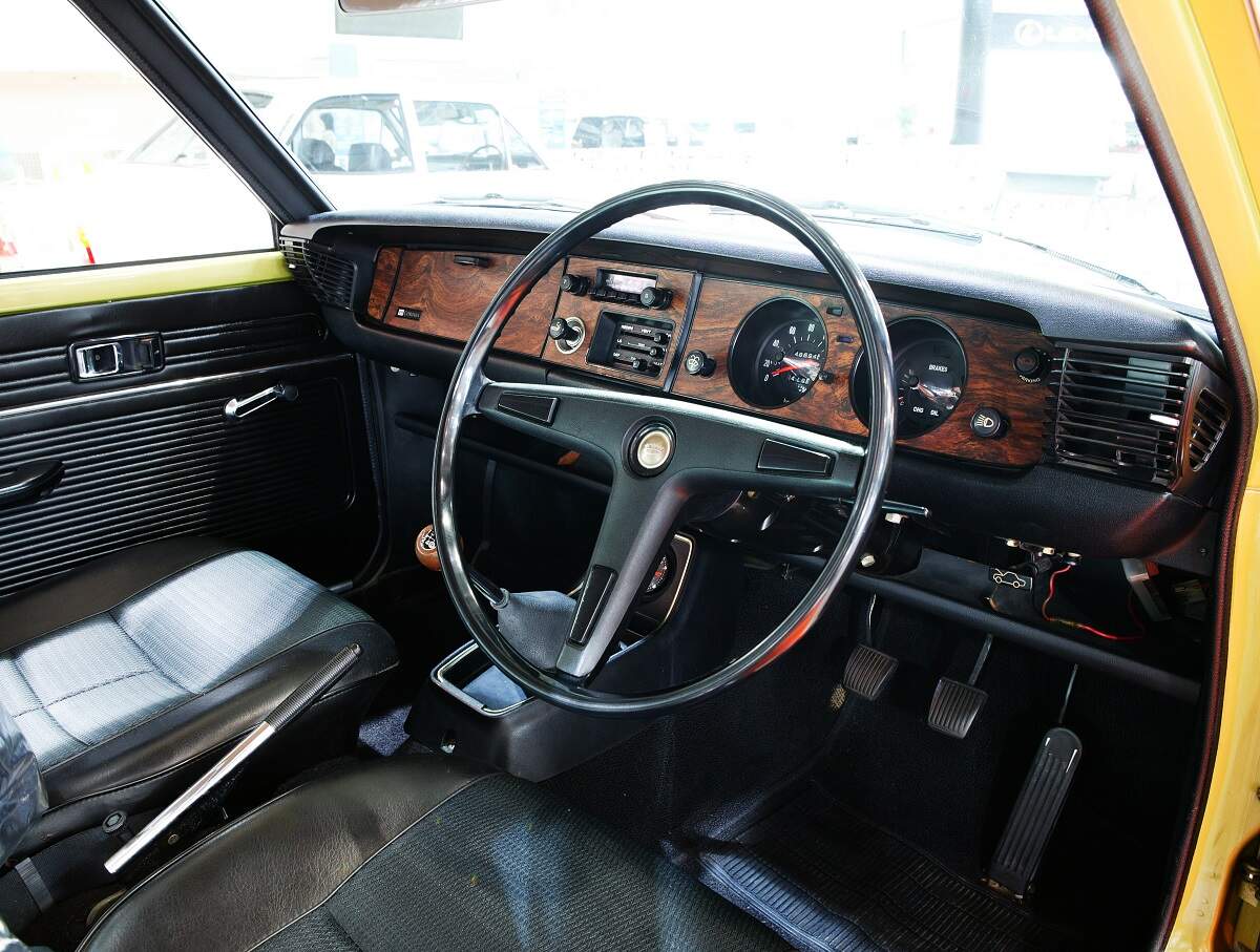 Toyota Corolla Second Generation Interiors