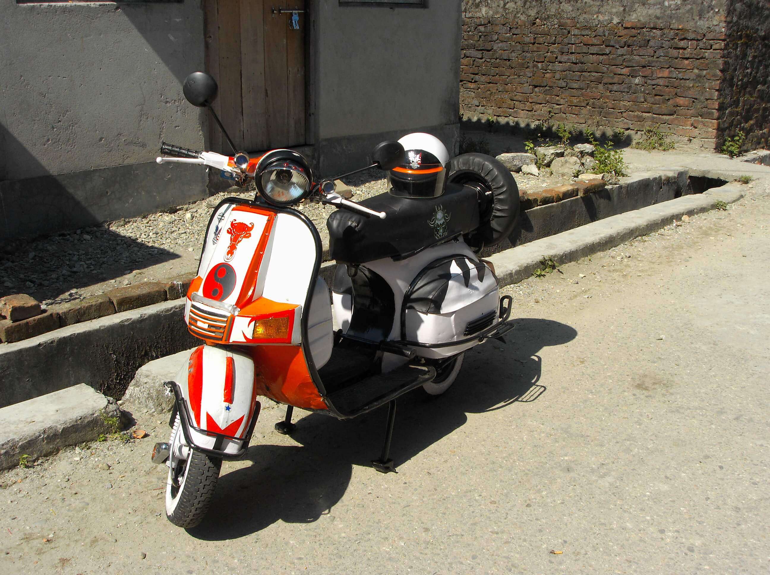 kinetic 150cc scooter