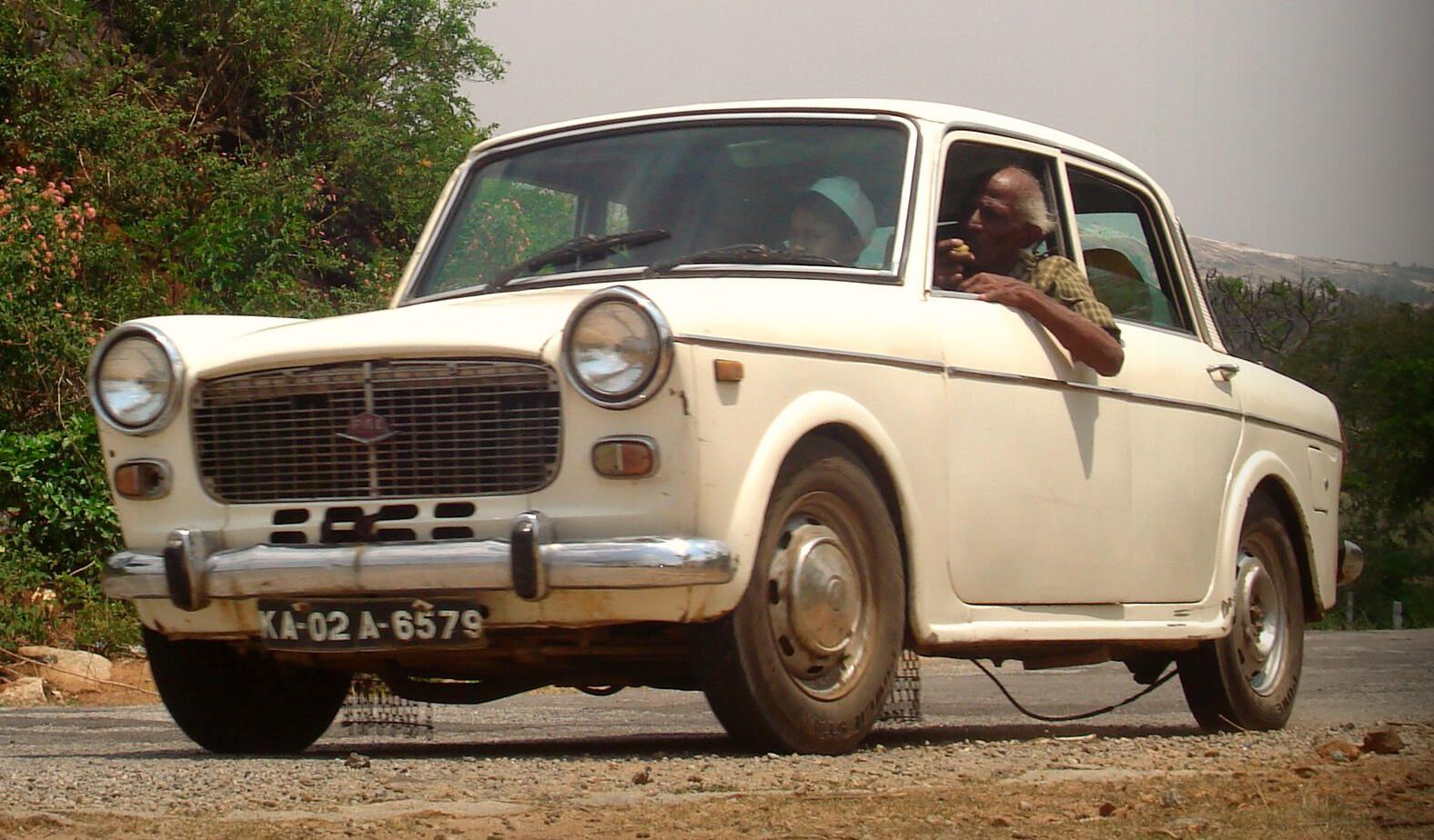 4. Premier Padmini