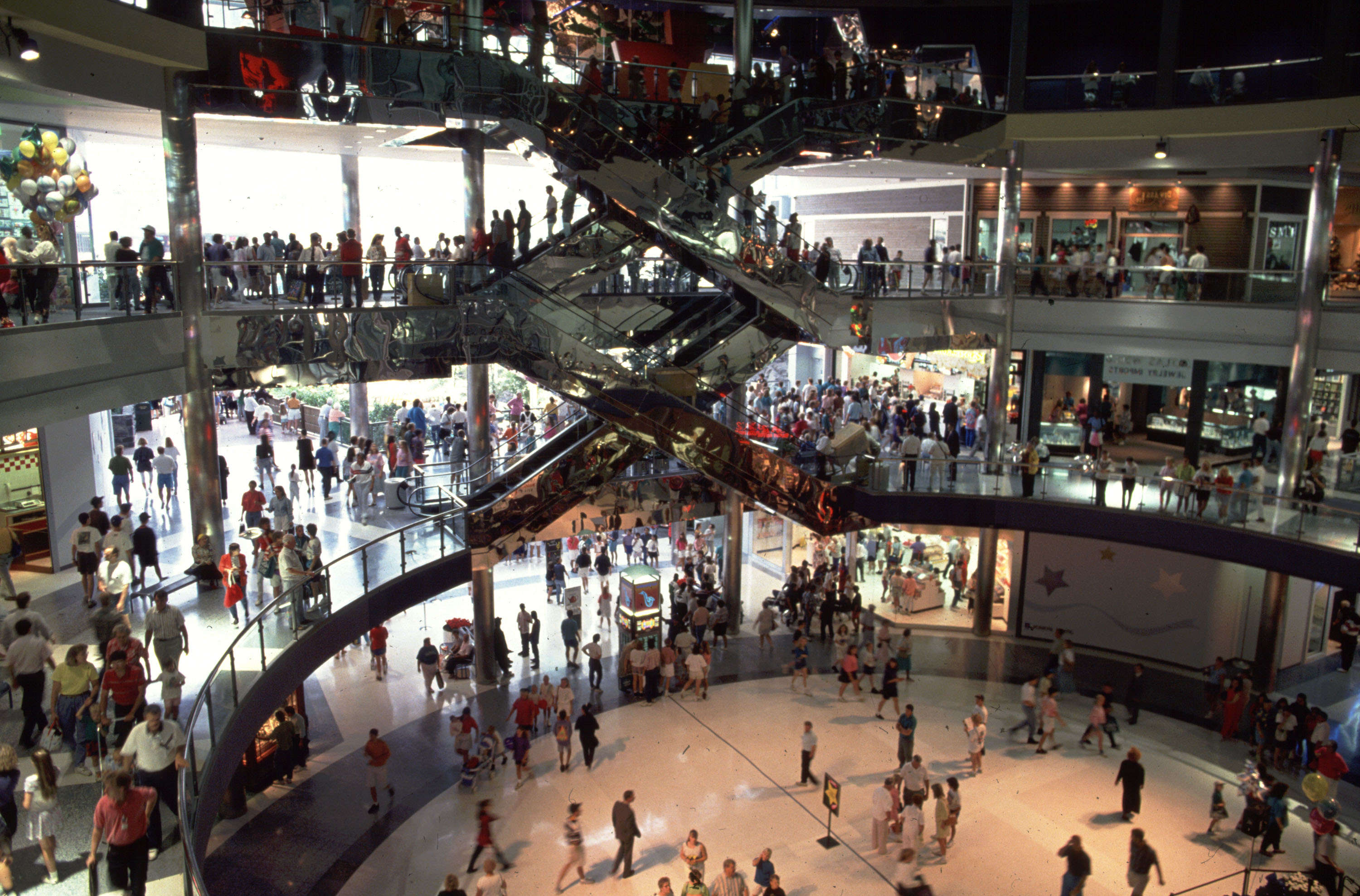 Самый лучший торговый. Mall of America, Миннеаполис, США. Mall of America торговый центр. Mall of America Блумингтон. MOA Миннесота.