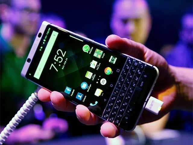 BlackBerry aims at a comeback with KEYone for physical keyboard lovers