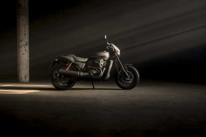 New Harley-Davidson Street Rod unveiled