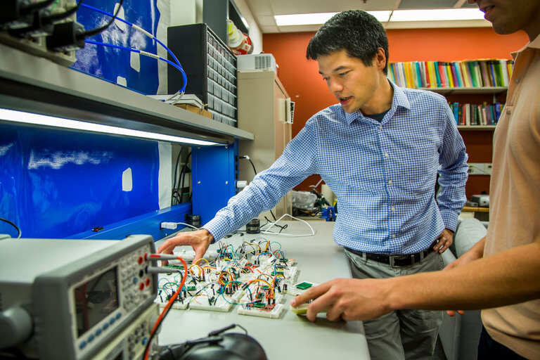 How to hack a phone with sound waves