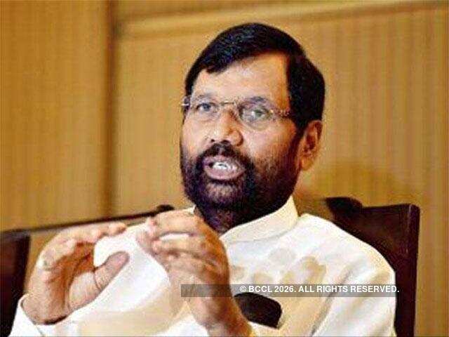 Panel to look into complaints against Jaypee Infratech: Ram Vilas Paswan