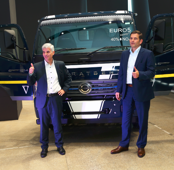 Electric Trucks Daimler Set To Bring Electric Trucks In India Auto News Et Auto