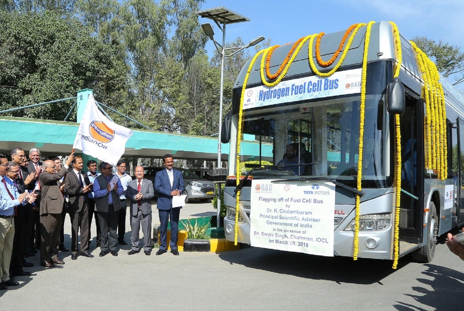 Tata motors hydrogen fuel cell bus