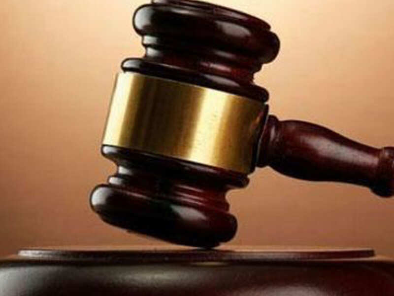 The Centre on Thursday told Delhi high court that it will amend rules to ensure that no topical medications, which contain a &quot;cocktail of harmful steroids&quot;, are sold without valid prescription and only by a medical practitioner. 