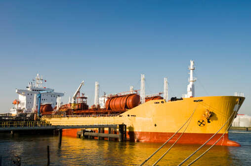 Qatar sells al-Shaheen crude via private talks for first time - sources