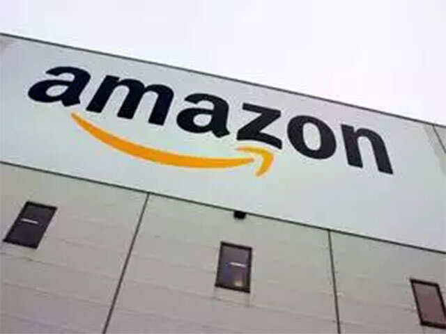 Amazon lining up a feature phone sale