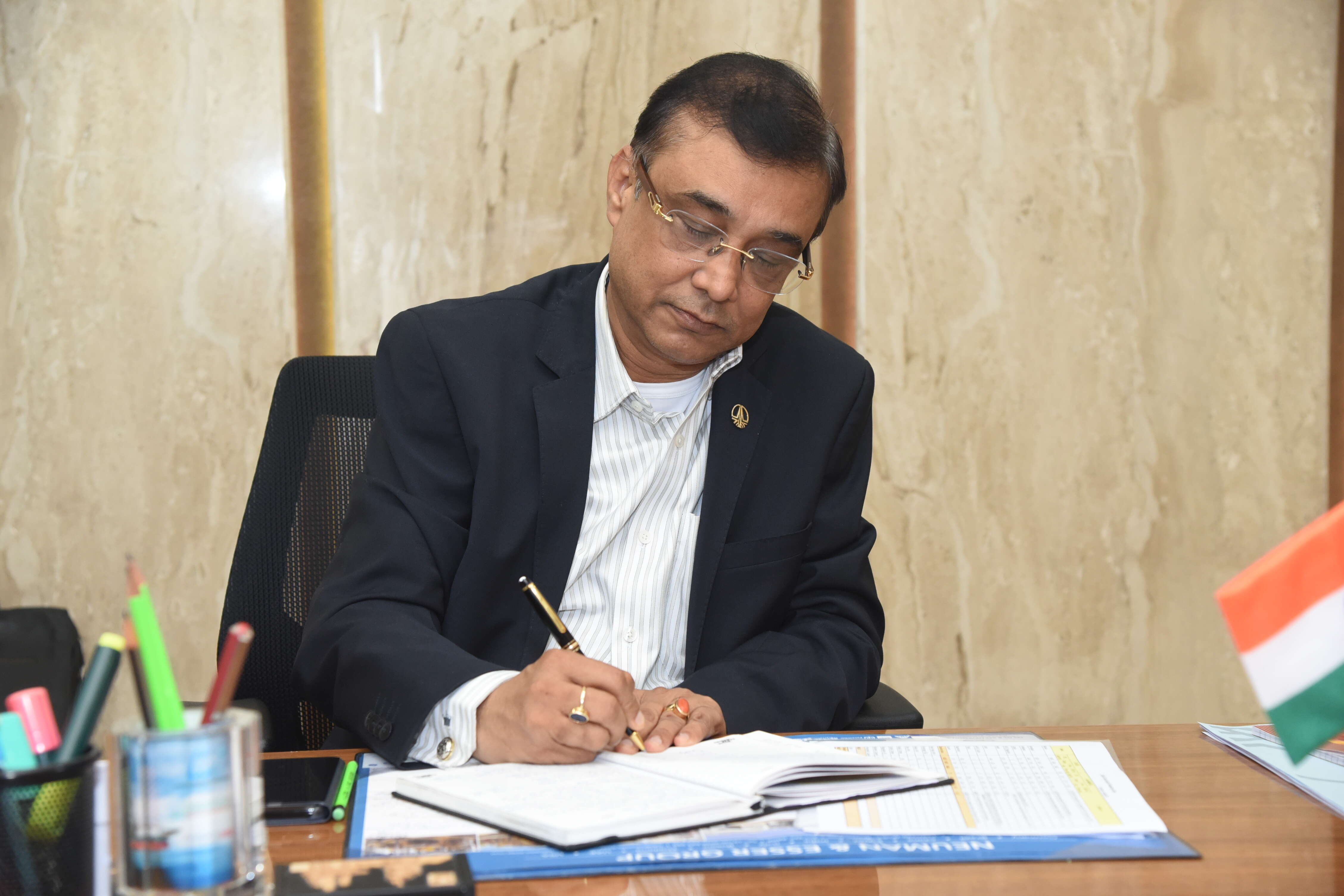 Sanjay Kumar Moitra takes charge as onshore director of ONGC