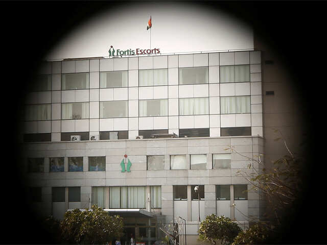 Is Fortis going the Satyam way?