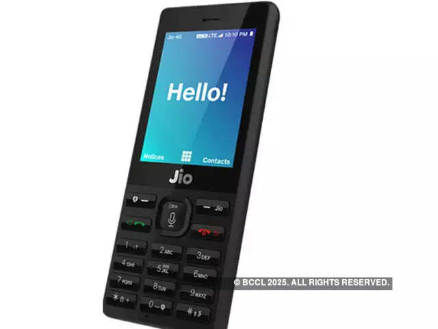 Among feature phones, JioPhone- a 4G feature phone - lead with 36% share, followed by Samsung at No 2 with 9.8%, Itel with 9.4% share and Nokia at No 4 with 7.3%.