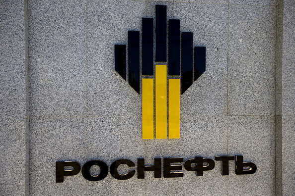 CEFC official says Rosneft deal still viable as firm mulls big job cuts -report