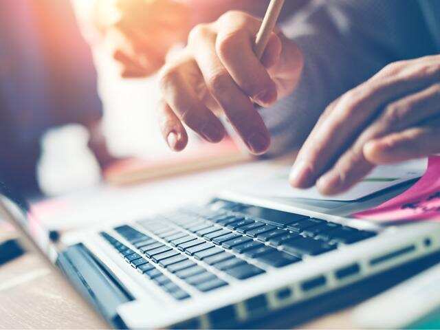 Digital advertising market to grow 30% in 2018 : Report