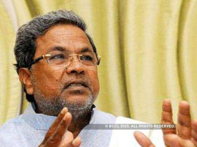 Siddaramaiah serves Rs. 100 crore defamation notice to Modi, Shah