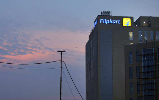 Walmart-Flipkart deal to hit India's retail sector: CAIT