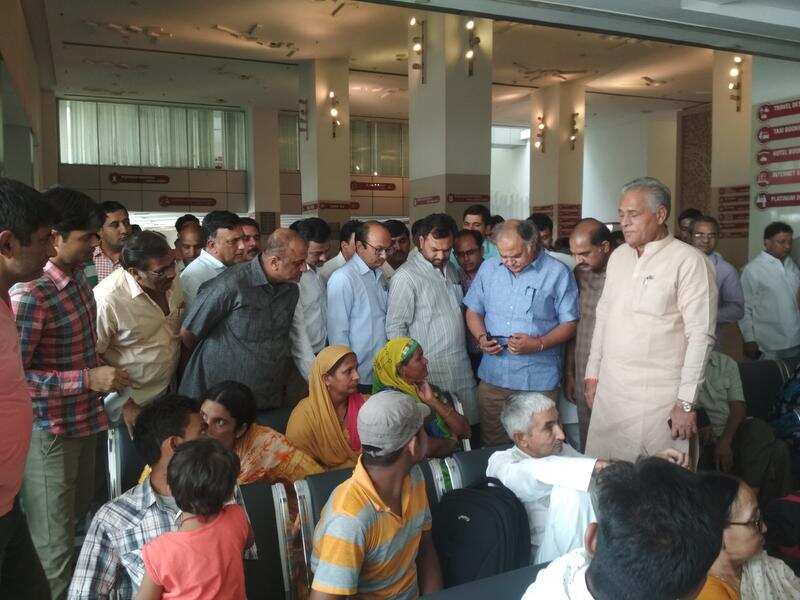 The panel, led by MLA Umesh Aggarwal (second from right), said the visits were ‘routine’ but sources said medical negligence complaints were a factor