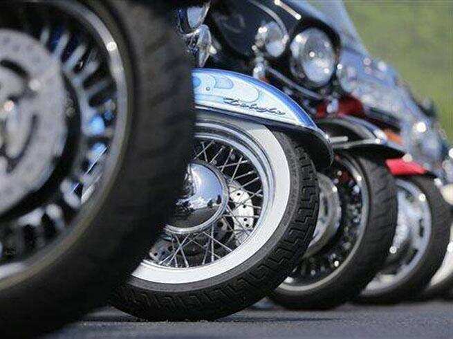 As superbikes vroom, OEMs ride into pre-owned retail