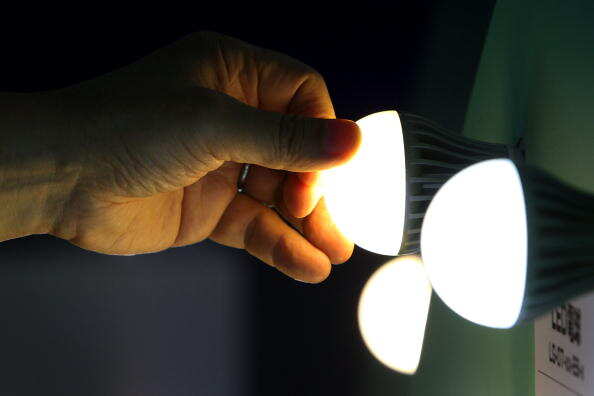 EESL distributes 30 cr LED bulbs, helped save Rs 15K cr annually