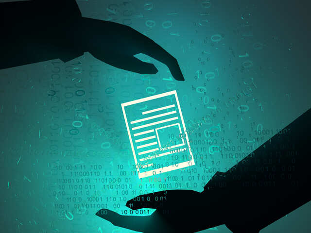 Employees under lens for leaking earnings data