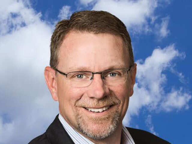 AI and cloud are the next two big transformations.